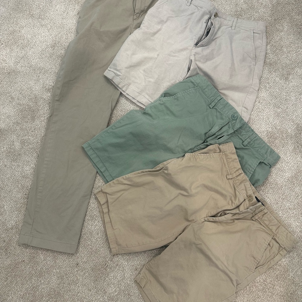Boys LOT of 4: Vineyard Vines and Nordstrom Shorts/Pants